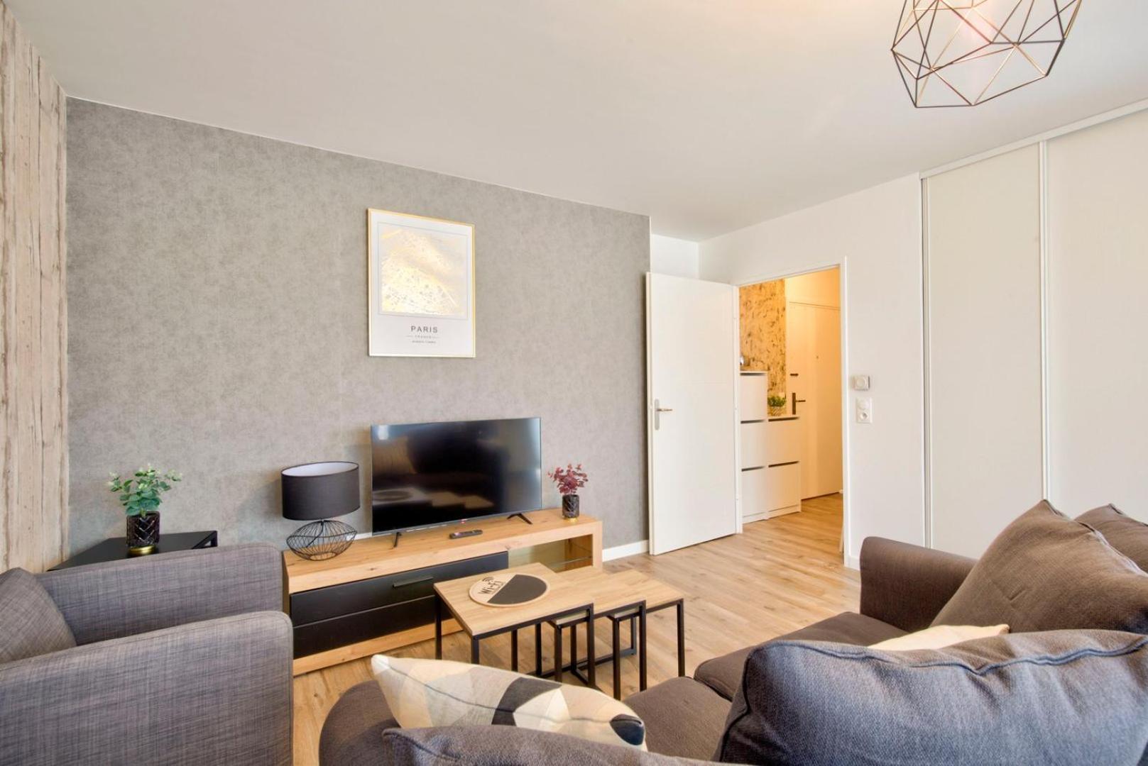 Le Perfectionniste - spacieux logement terrasse avec parking Cachan Extérieur photo